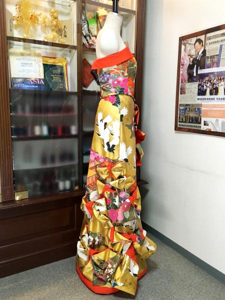 Kimono Dress Gold Uchikake [Crane]5