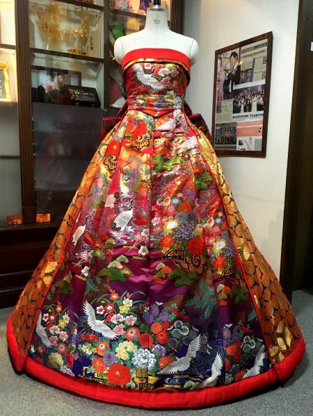 Kimono Dress Red Gold Uchikake [Floral]29