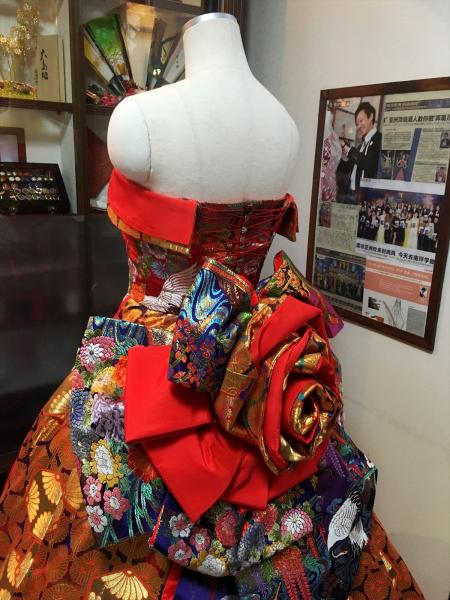 Kimono Dress Red Gold Uchikake [Floral]12