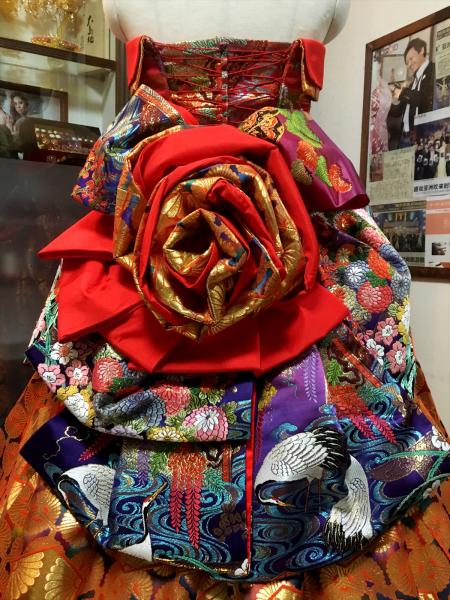 Kimono Dress Red Gold Uchikake [Floral]15