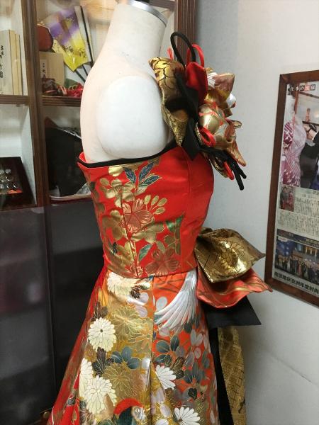 Kimono Dress Black Red Gold Uchikake [Crane]16