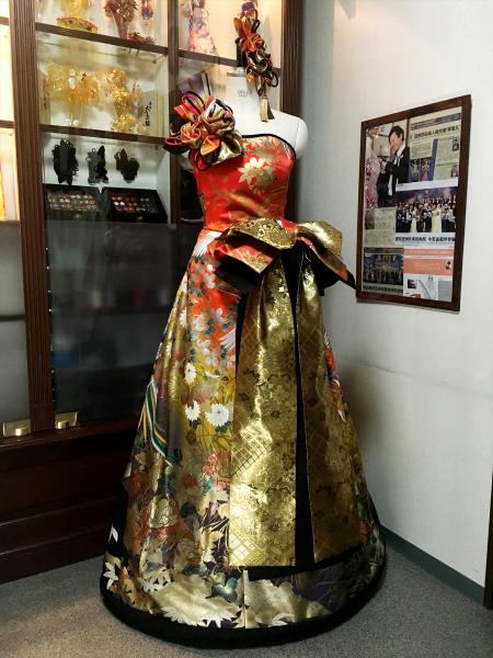 Kimono Dress Black Red Gold Uchikake [Crane]19