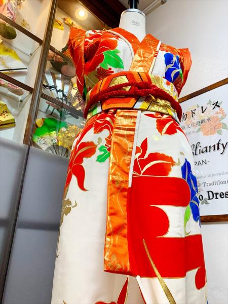 Japanese Kimono Dress Uchikake [Floral]4