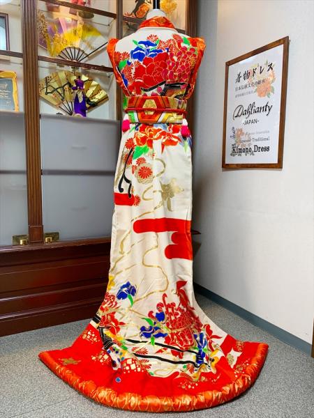 Japanese Kimono Dress Uchikake [Floral]9