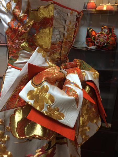 Kimono Dress Beige Uchikake & White kimono [Crane]21