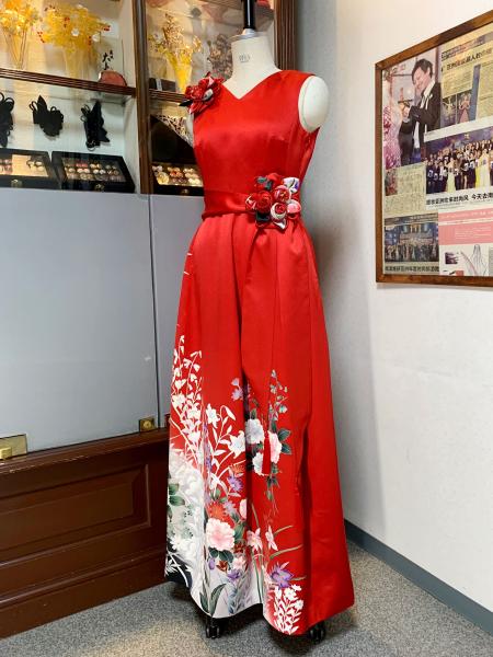 Japanese Kimono Dress Furisode One piece type [Floral]15