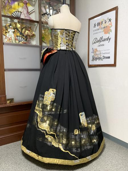 着物ドレス 黒・金・銀 打掛 [蝶、花、兎]11