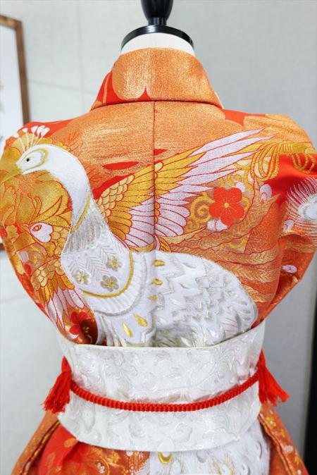 着物ドレス 朱色・金 打掛 [孔雀]7
