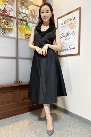 Japanese Kimono Dress Tomesode [Treasure ship]