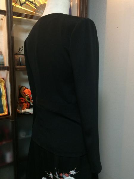 留袖ドレス 黒 2ピースタイプ [葉・建物]15