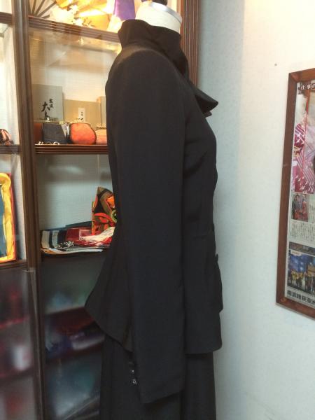 留袖ドレス 黒 2ピースタイプ [風景]16