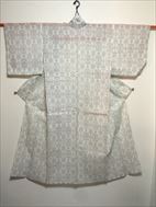 No.06022Komon White [Pattern] Cotton<br>Used kimono. There is a stain.