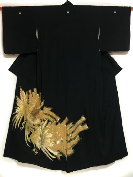 No.04042Tomesode Gold [Bird] Silk Used Kimono<br>Used kimono. Total embroidery.