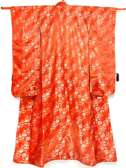 No.01017Uchikake Red [Crane] Silk<br>Used Kimono