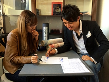 Meeting with customers. Yusuke Shimozawa